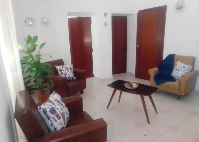 Casa Aires Varela